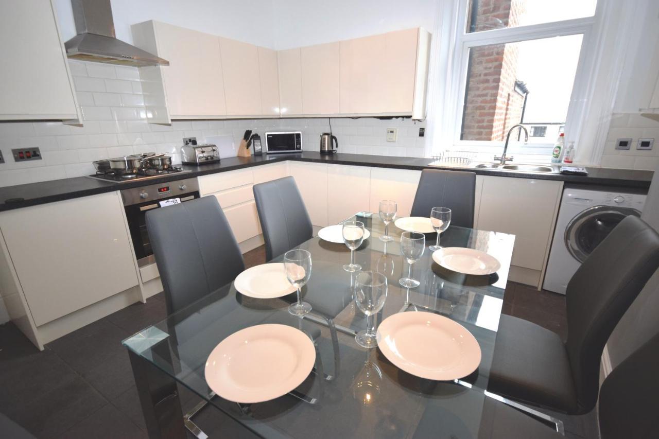 ليثام سانت أنيه Lytham Lodge المظهر الخارجي الصورة